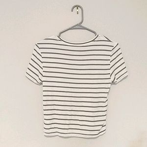 Cropped American Eagle striped T-shirt